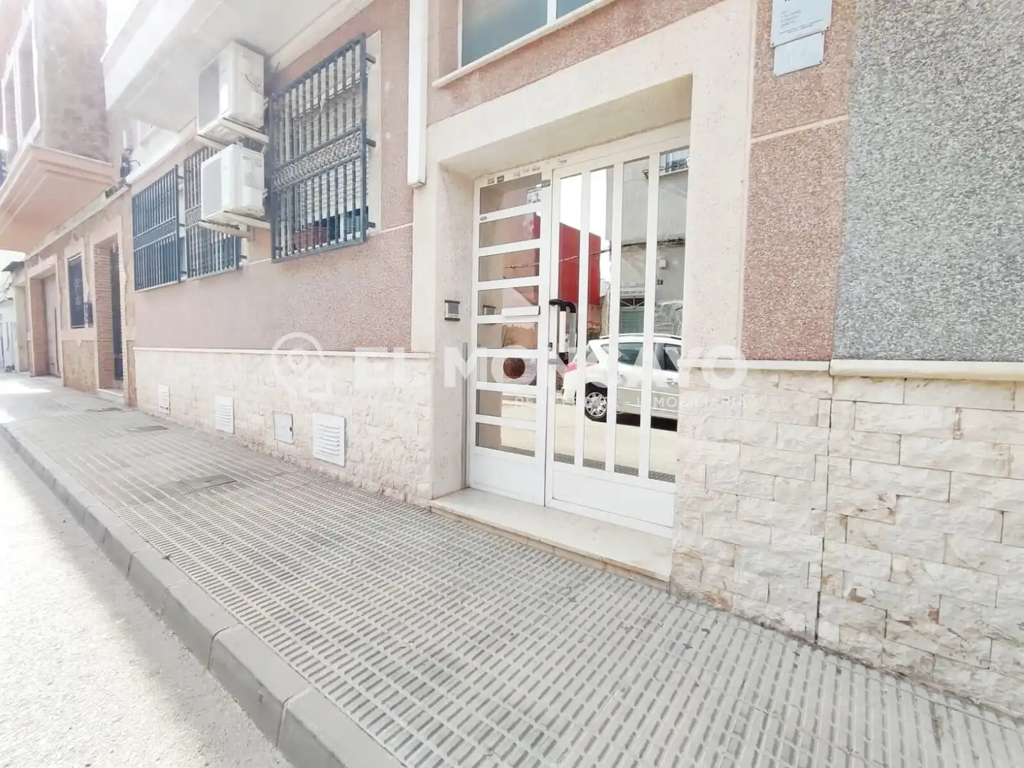 Exterior view of Apartments for sale in Dolores  with Air Conditioner, Heating and Storage room