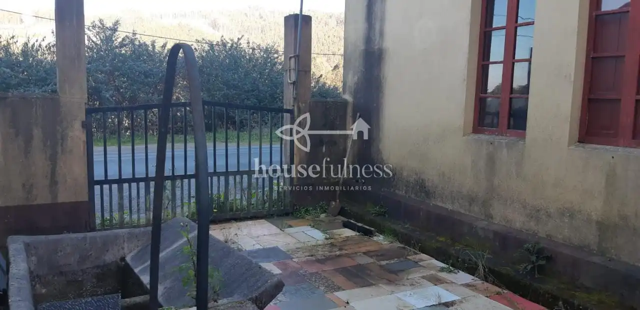 Casa rústica amb jardí en venda a Ortigueira, imagen 26