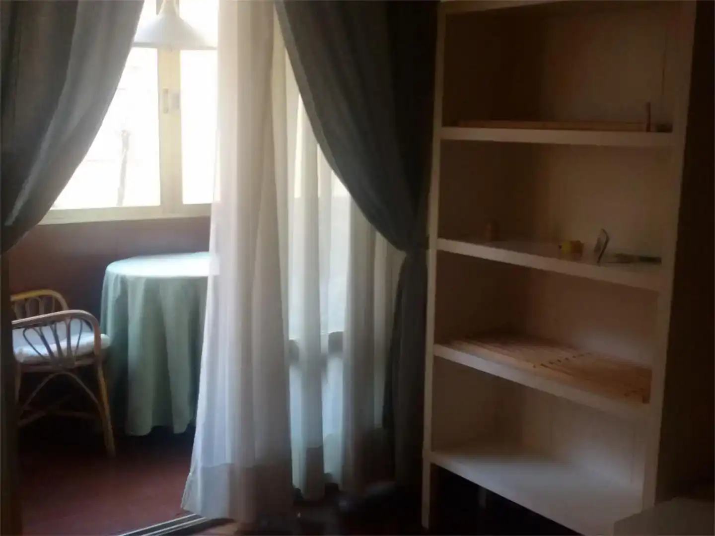 Dormitori de Apartament de lloguer en  Madrid Capital amb Aire condicionat