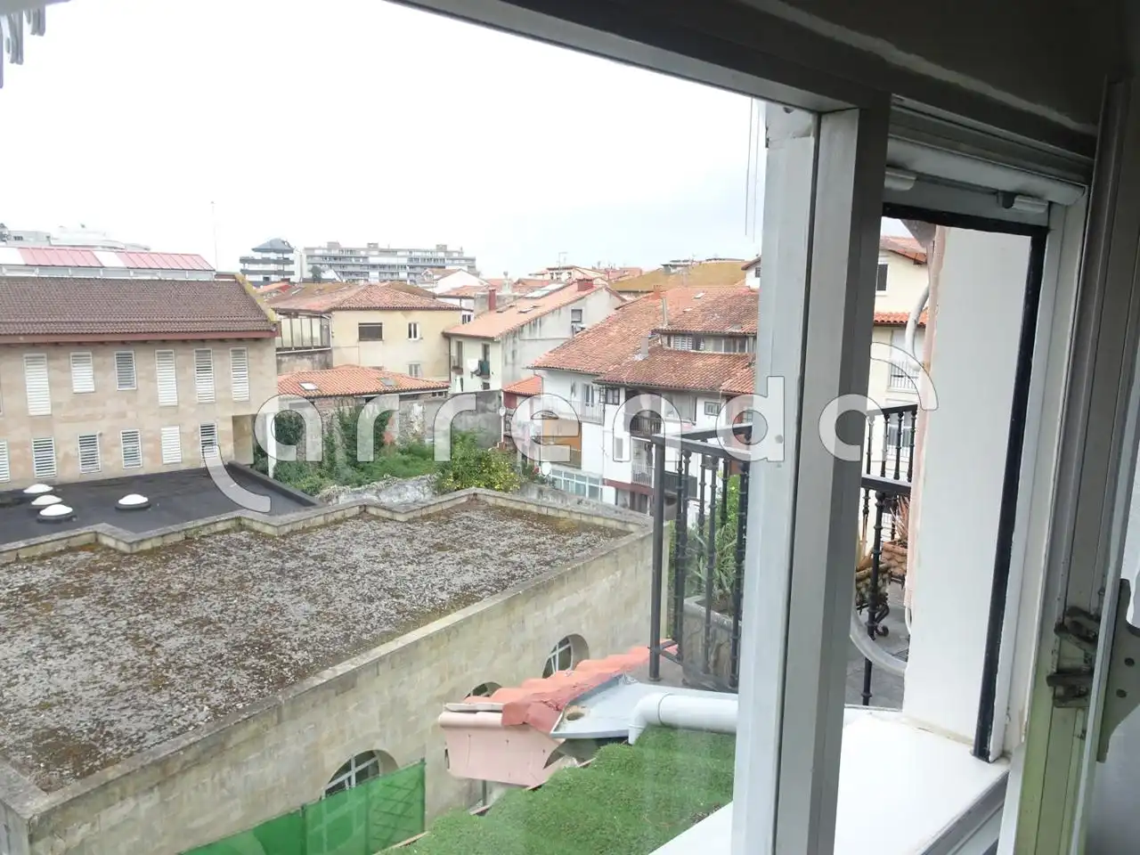Terrace of Flat for rent in Laredo  with Heating and Furnished