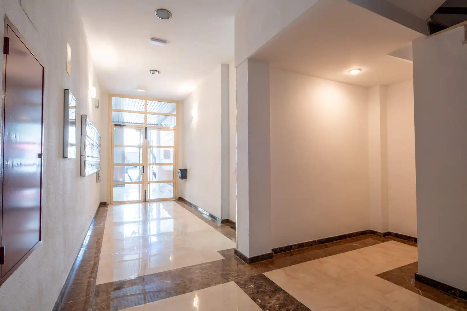 Apartamento en venta en Zaragoza con Aire acondicionado, Calefacción y Terraza