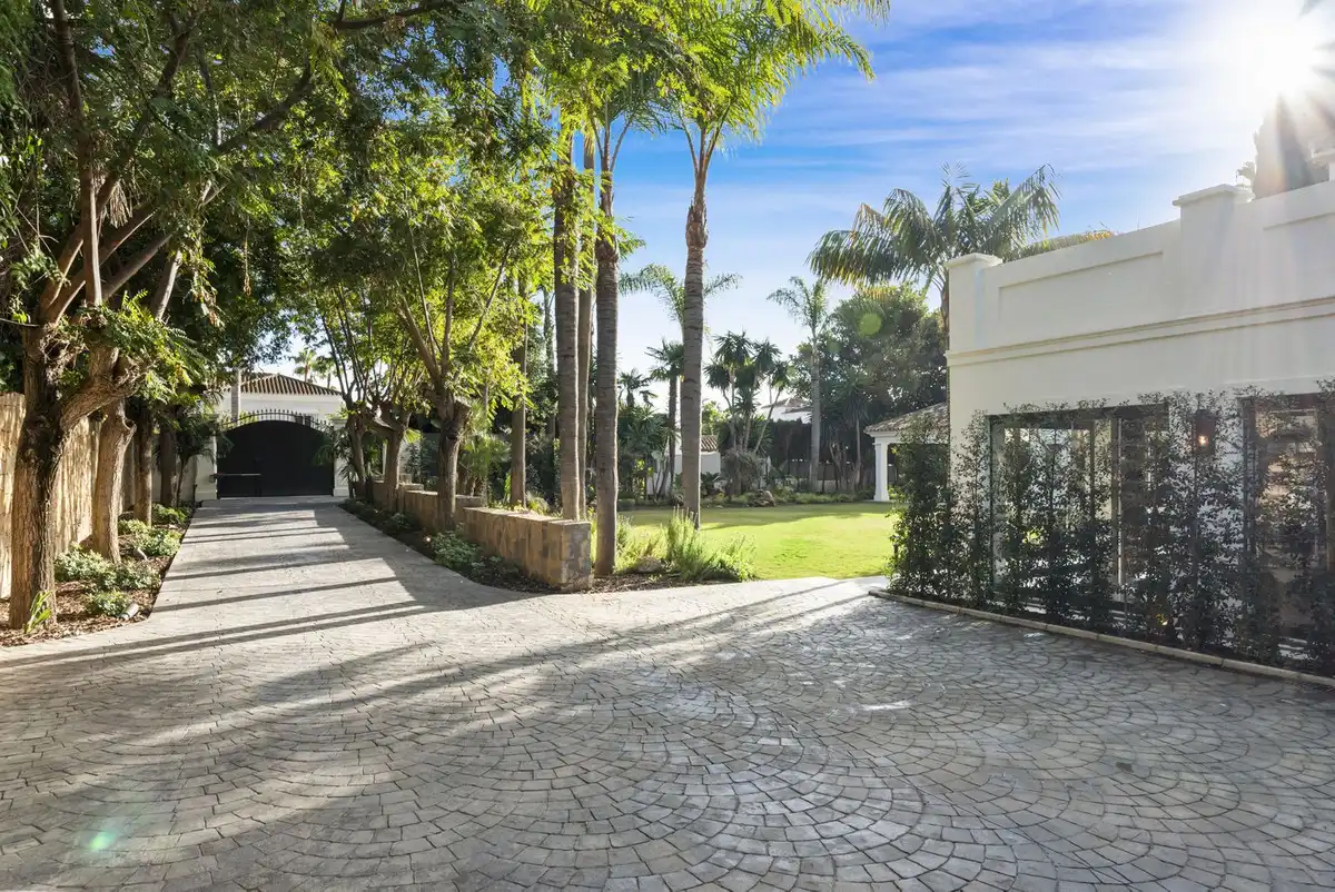 Villa mit Pool zum Verkauf in Nueva Andalucía, imagen 34
