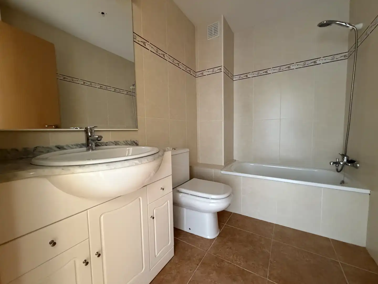 Baño de Dúplex en venta en Tàrrega con Calefacción, Terraza y Horno