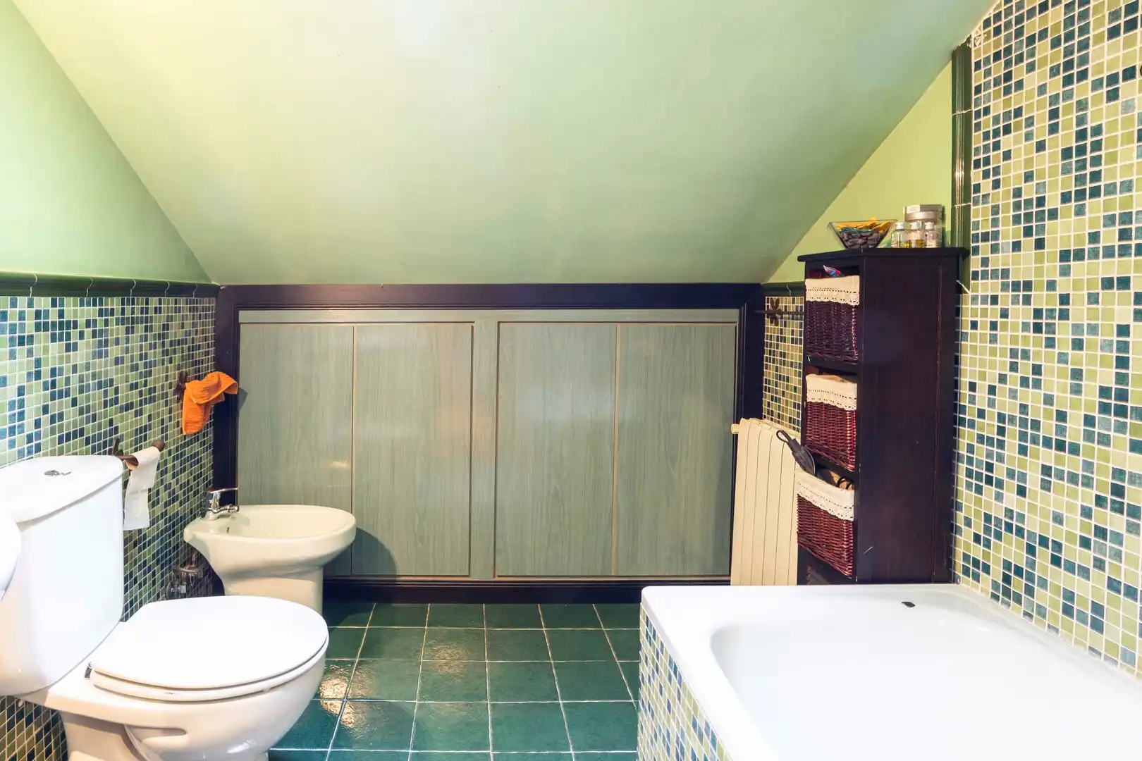 Bathroom of Flat for sale in Brunete  with Air Conditioner, Heating and Private garden