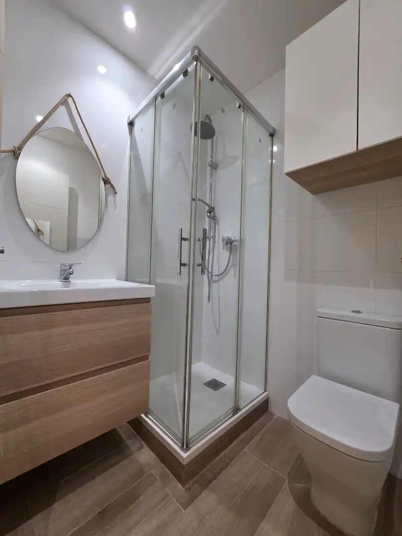 Badezimmer von Wohnung zum Verkauf in Madrid