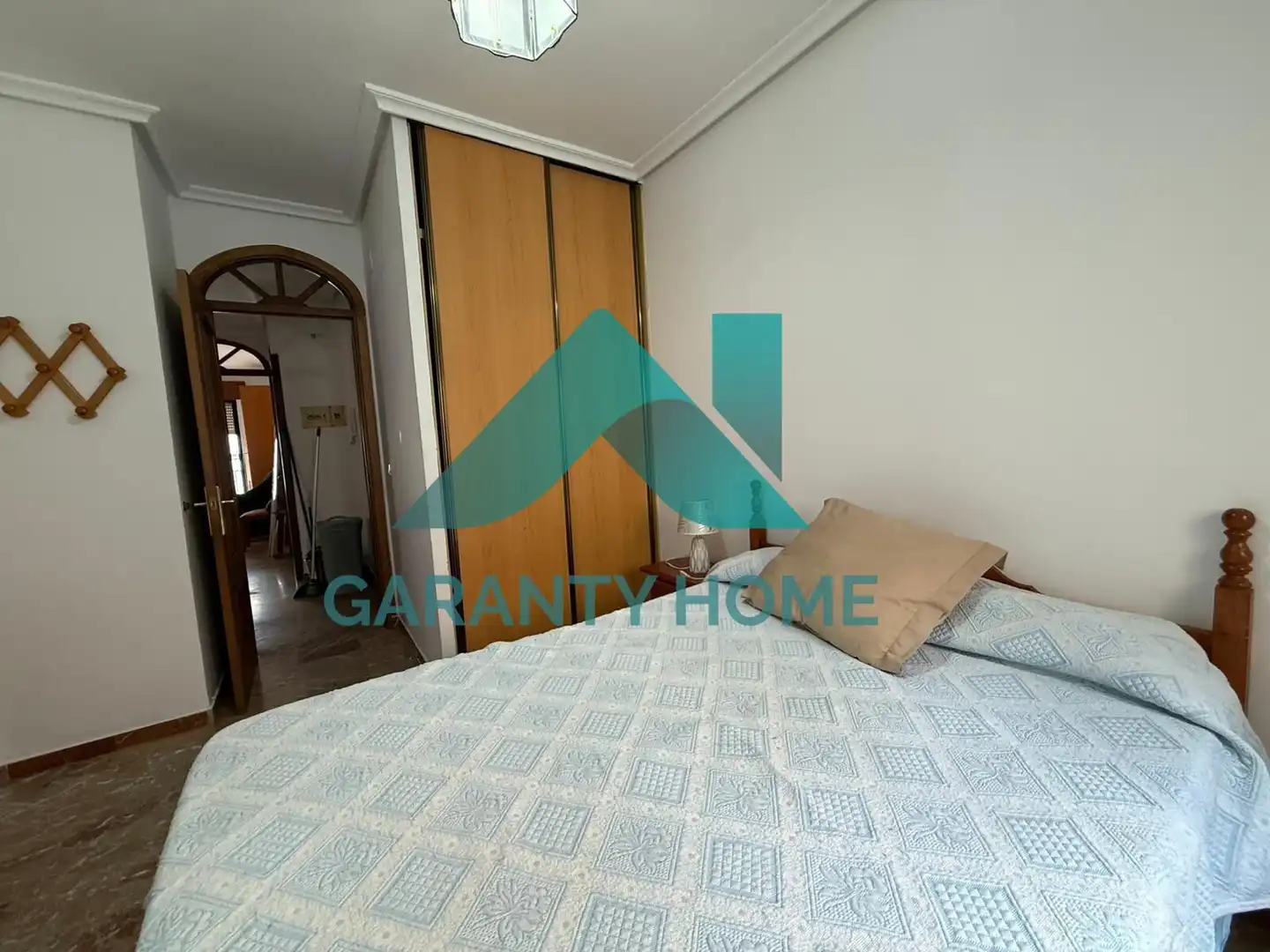 Dormitori de Apartament en venda en Cáceres amb Moblat