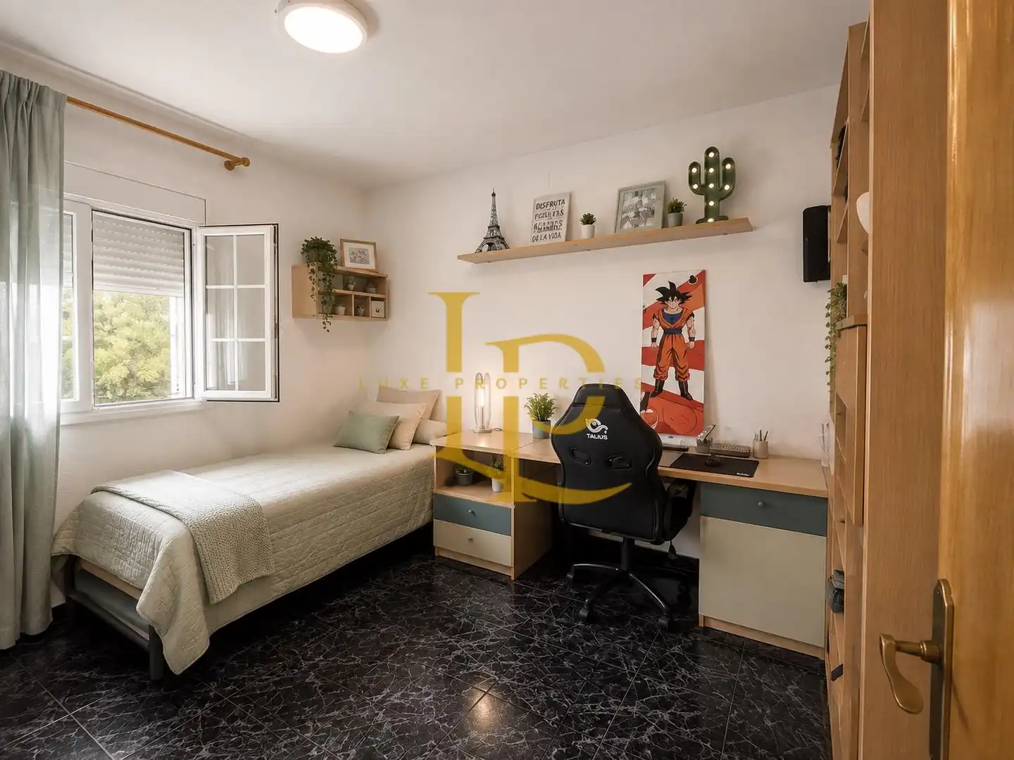 Dormitori de Casa o xalet en venda en Rubí amb Aire condicionat, Calefacció i Jardí privat