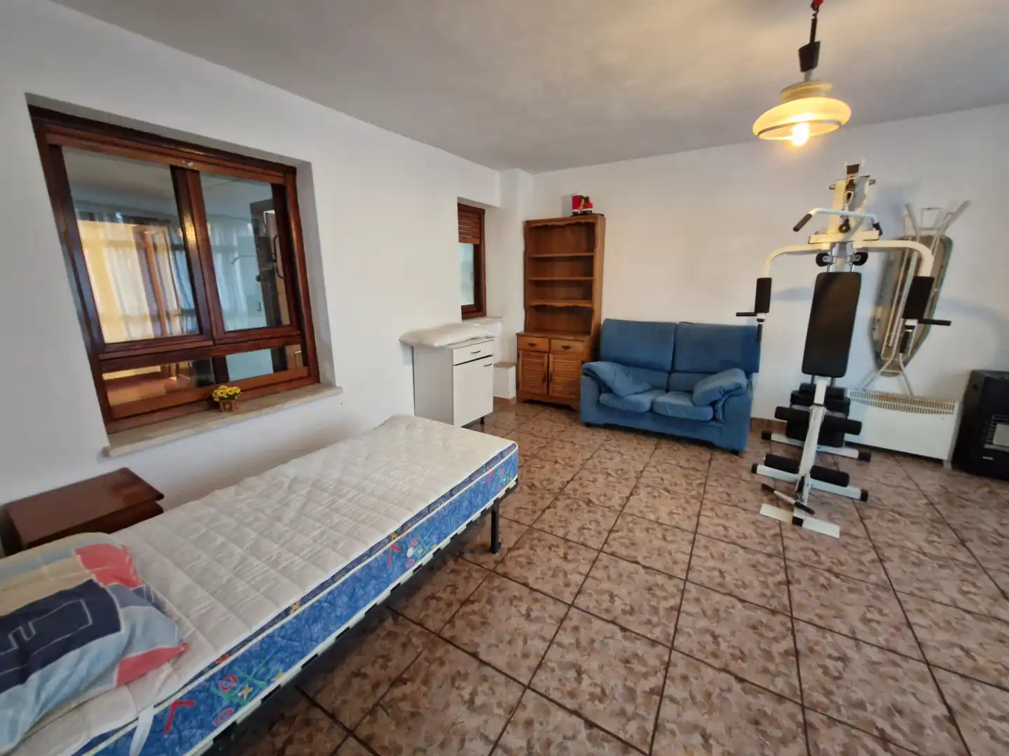 Piso de alquiler en Valle de Mena con Calefacción, Parquet y Amueblado