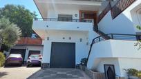 Exterior view of Single-family semi-detached for sale in Argentona  with Air Conditioner, Heating and Private garden