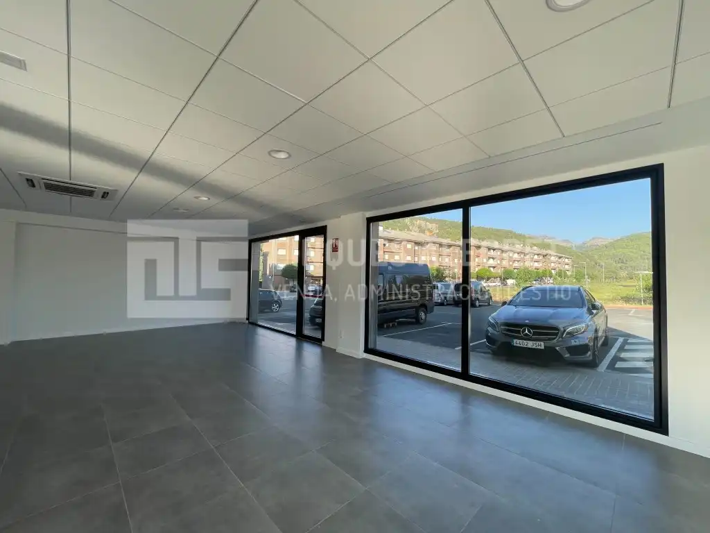 Local comercial en venda a Avenida Madrid, imagen 13