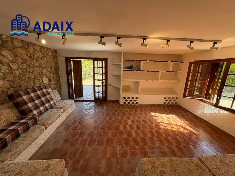 Casa o chalet en venta en Roda de Berà con Terraza, Trastero y Piscina