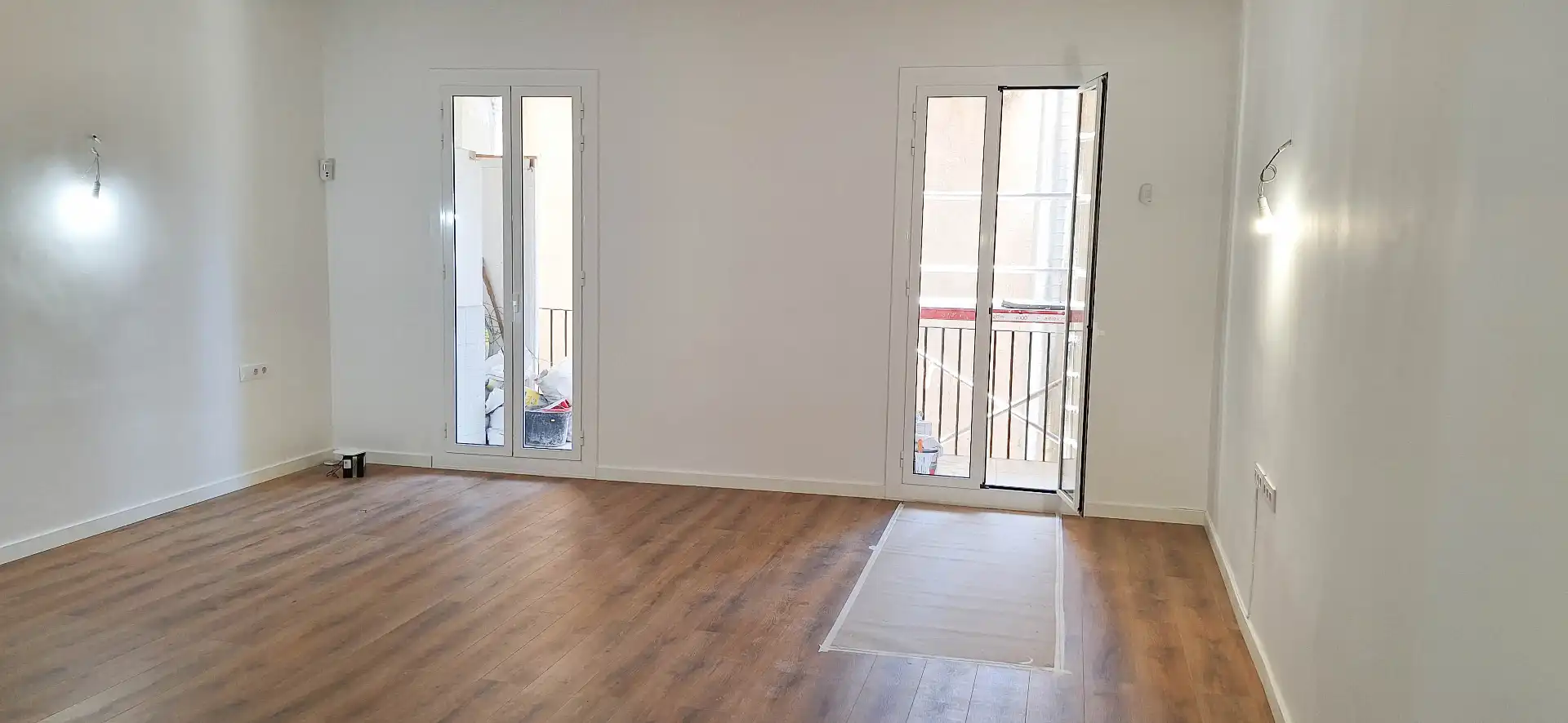 Sala d'estar de Loft de lloguer en Barcelona amb Balcó