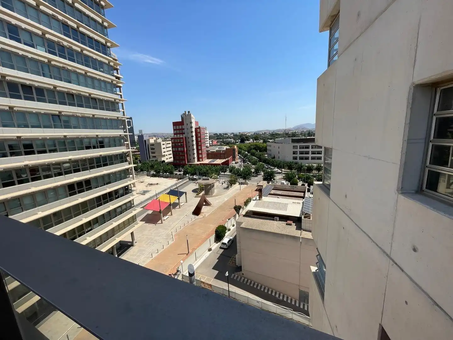 Vista exterior de Oficina de alquiler en Murcia