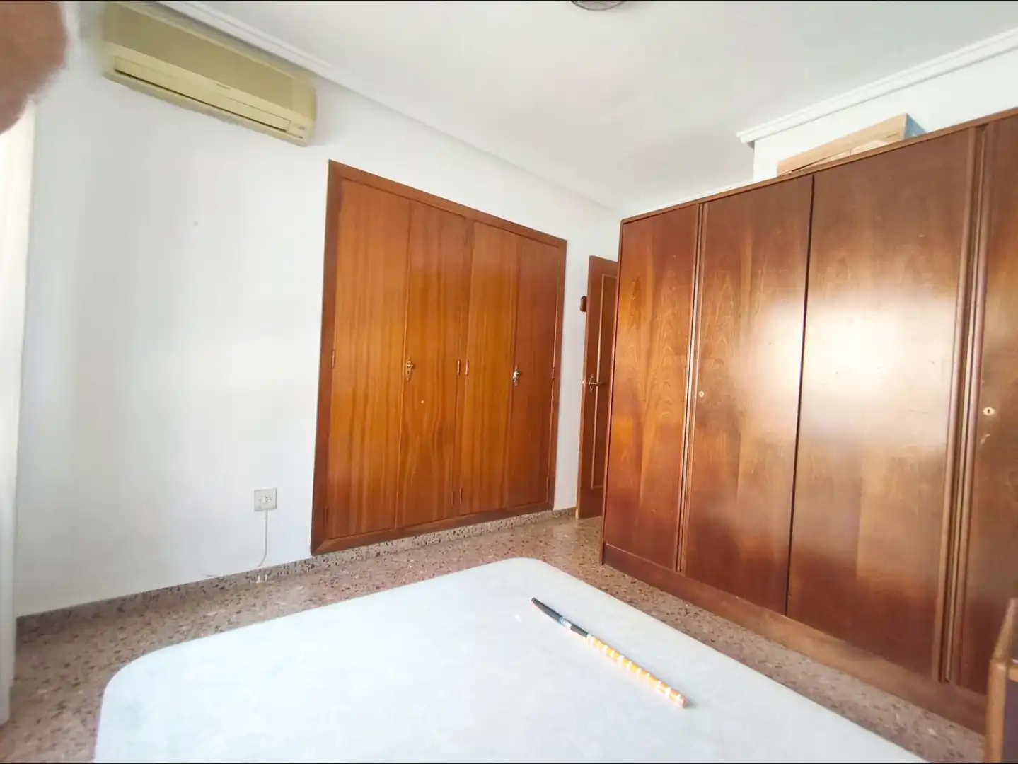 Bedroom of Flat for sale in Valencia  with Air Conditioner, Terrace and Balcony