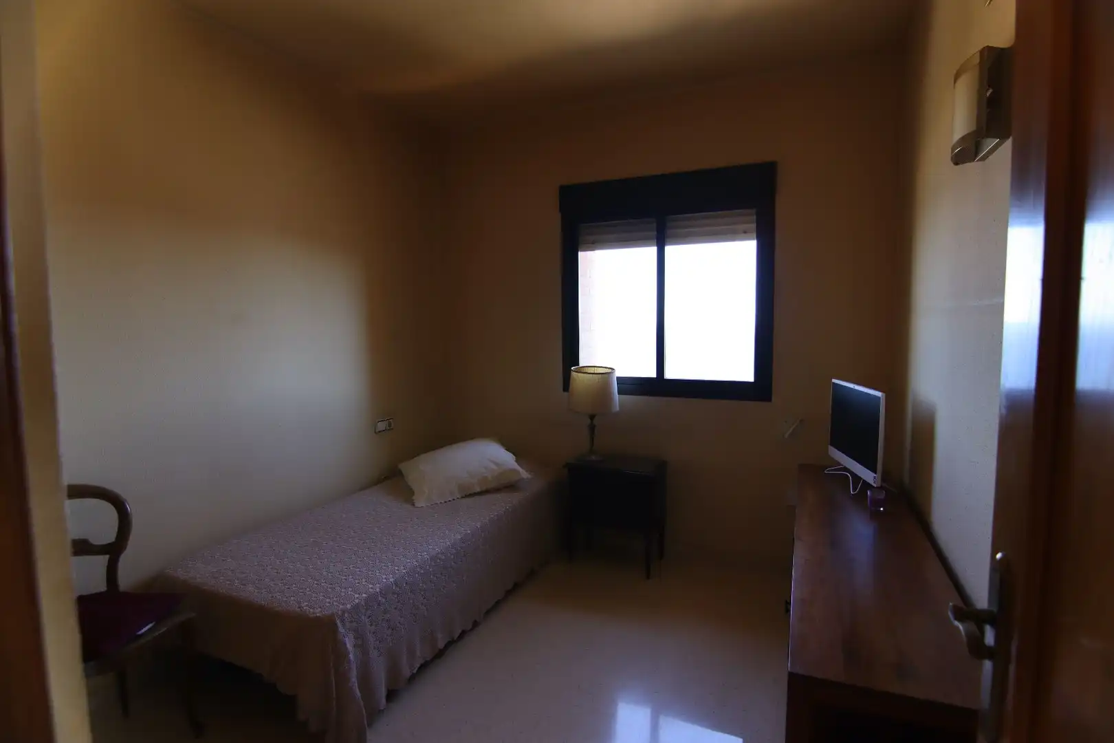Habitación de Piso en venta en Benidorm con Aire acondicionado, Terraza y Amueblado