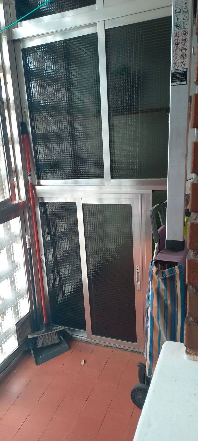 Vista exterior de Pis en venda en Móstoles amb Calefacció, Terrassa i Forn