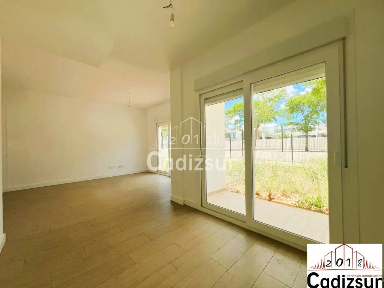 Jardín de Casa adosada en venta en Puerto Real con Aire acondicionado, Calefacción y Jardín privado