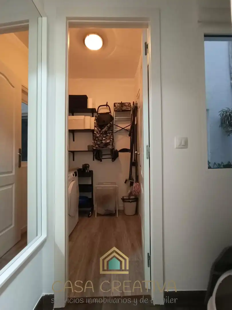 Flat for sale in Alzira  with Air Conditioner, Heating and Furnished