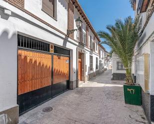 Exterior view of Flat for sale in  Granada Capital