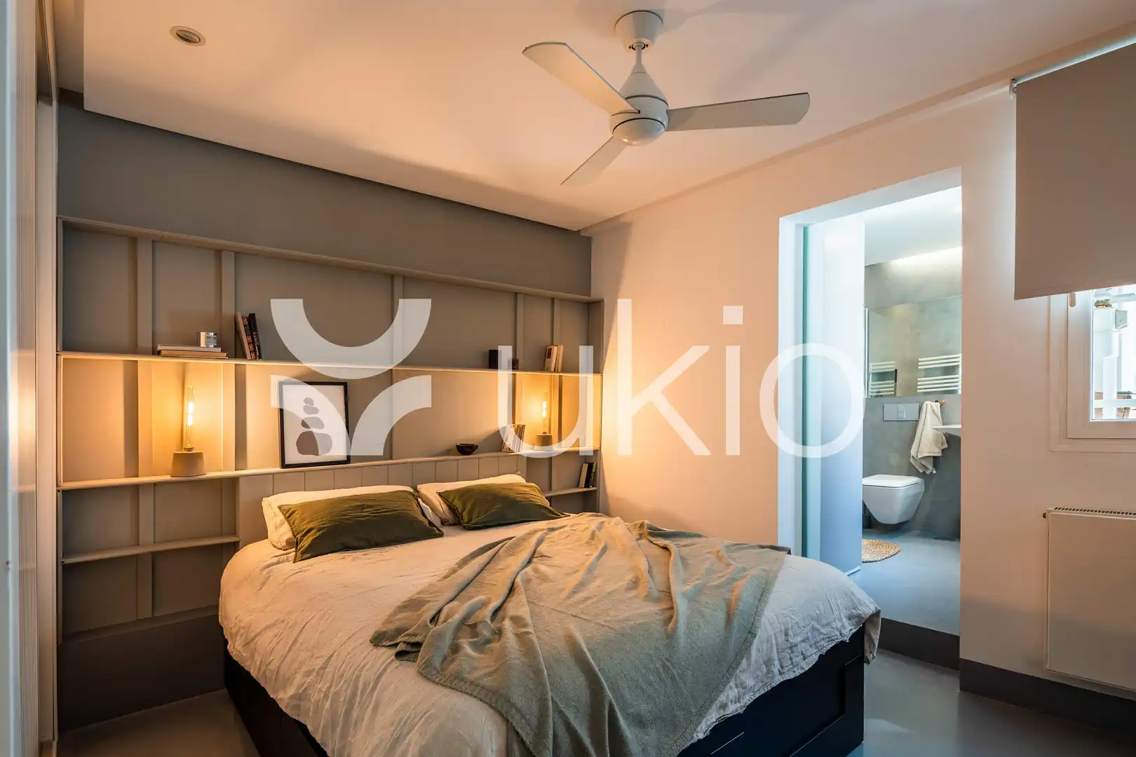 Bedroom of Apartments for rent in Madrid  with Air Conditioner, Heating and Furnished