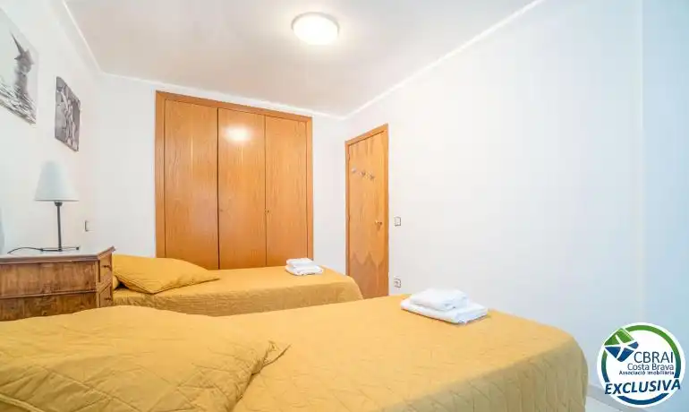 Apartment with pool for sale in Carrer Badia, imagen 16