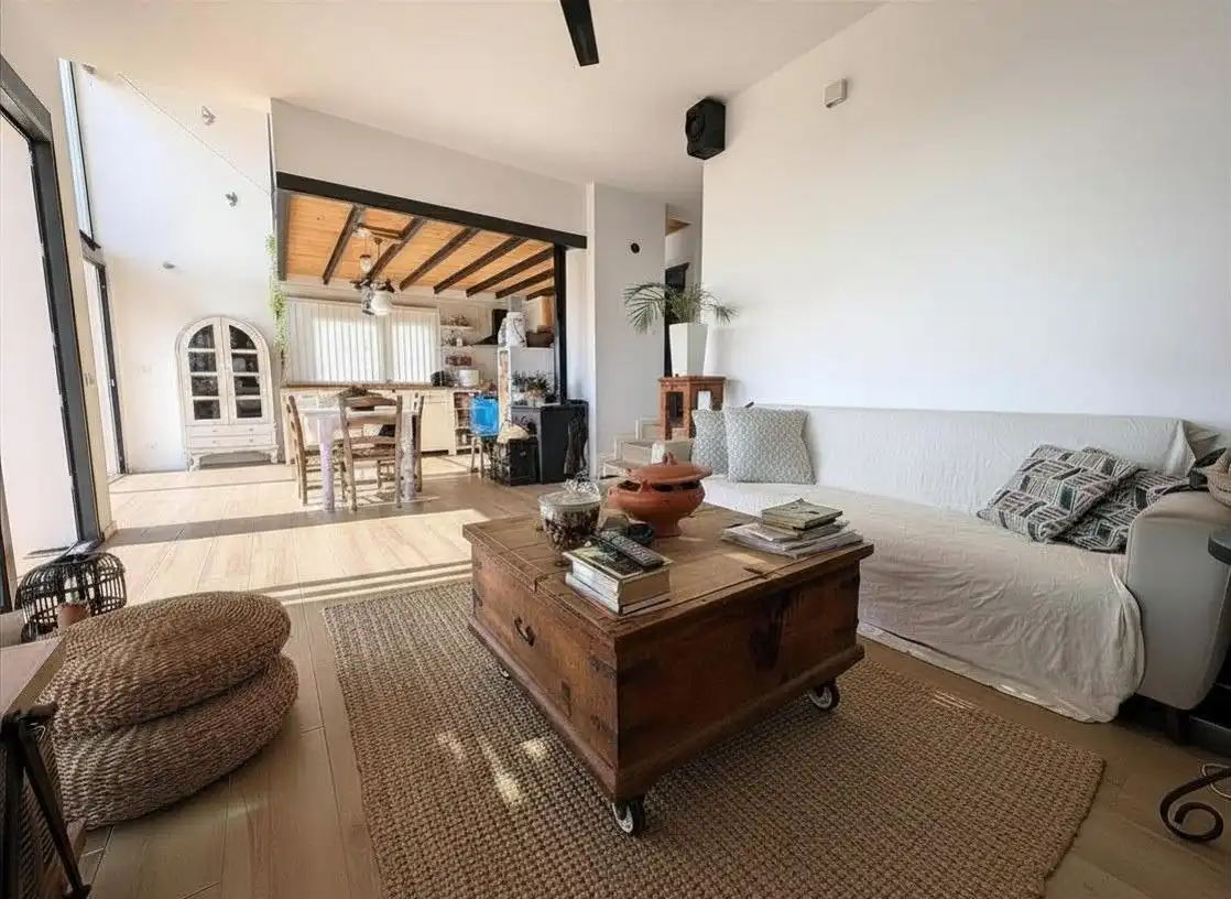 Sala de estar de Casa o chalet en venta en Algeciras con Terraza, Trastero y Balcón