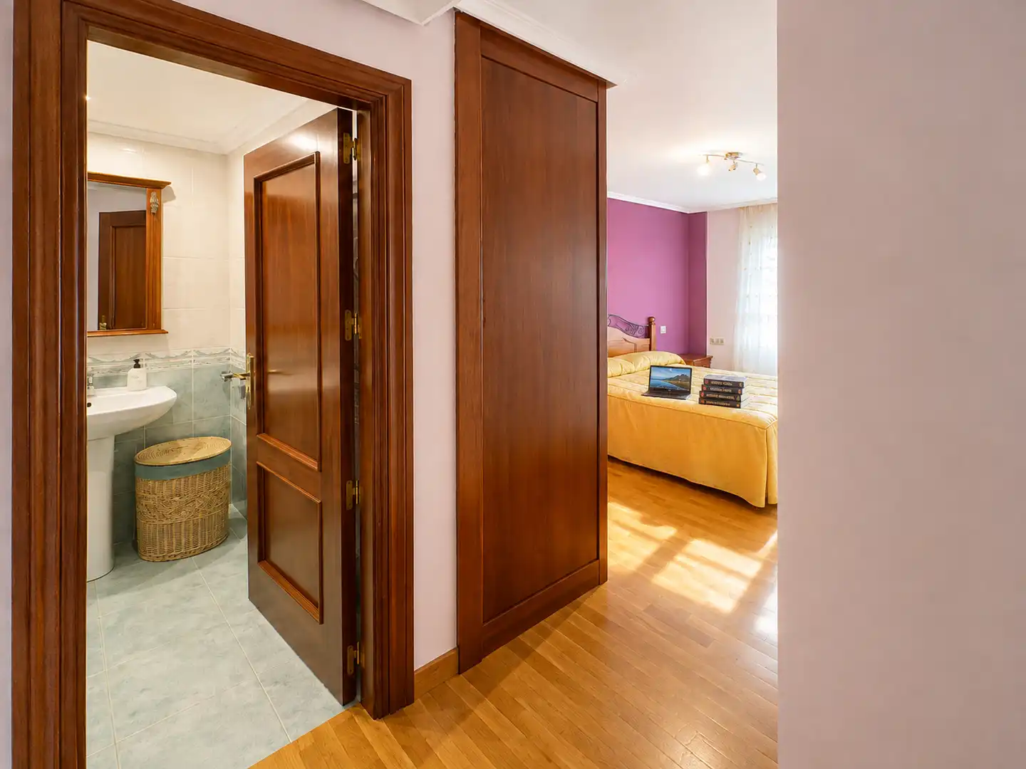Habitación de Piso de alquiler en Santander con Calefacción, Terraza y Trastero