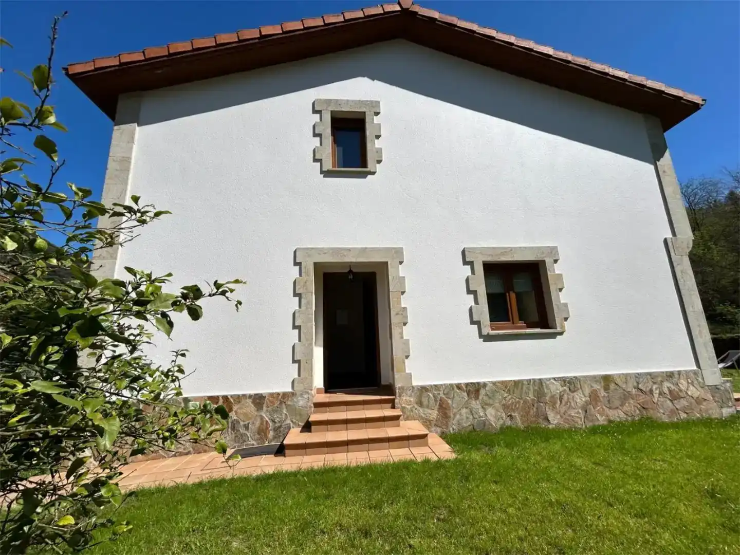 Exterior view of Detached homes for rent in Valdáliga, Cantabria