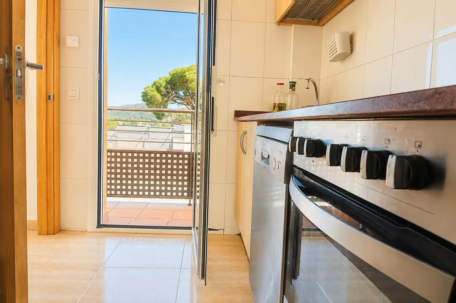 Cuina de Dúplex en venda en Palafolls amb Calefacció i Terrassa