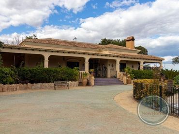 Casa con piscina en venta en Valverde
