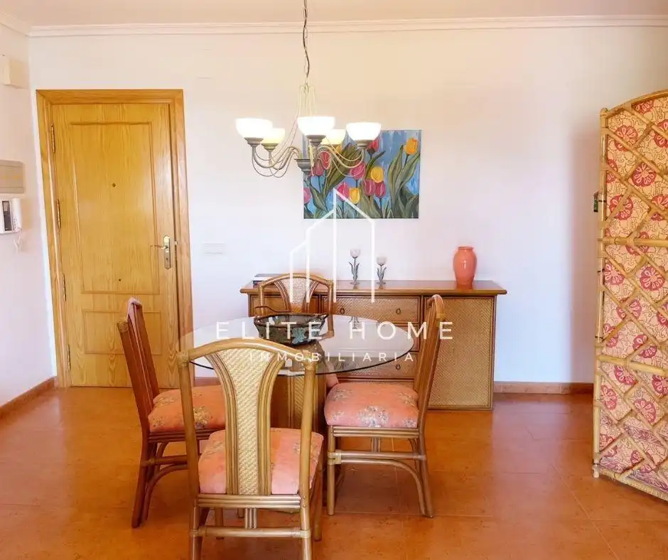 Menjador de Apartament de lloguer en Castellón de la Plana / Castelló de la Plana amb Aire condicionat, Calefacció i Jardí privat