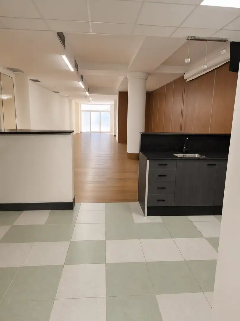 Commercial properties for sale in Meliana