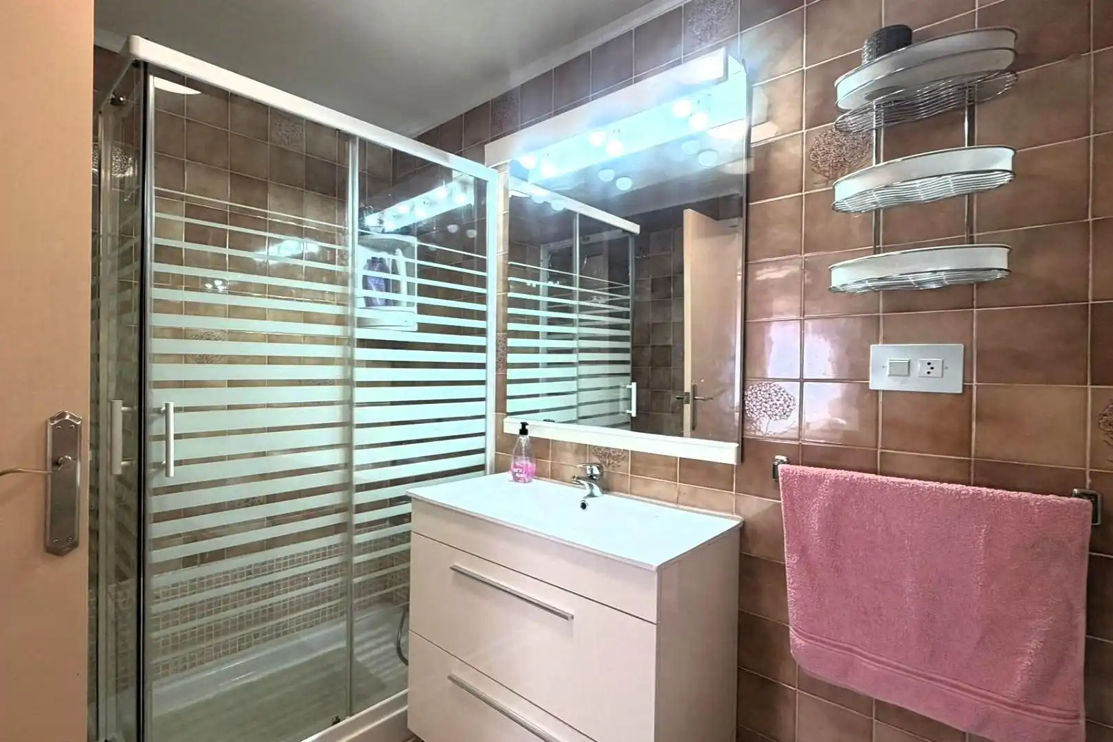 Baño de Ático en venta en Torrevieja con Aire acondicionado, Calefacción y Amueblado