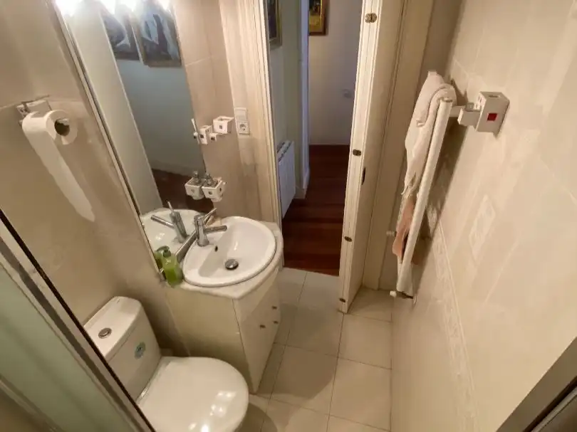 Bathroom of Flat for sale in Erandio, Bizkaia