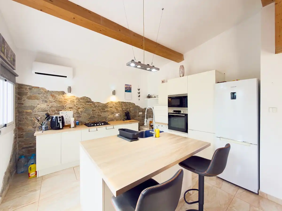 Küche von Country house zum Verkauf in Aspe mit Klimaanlage, Heizung und Privatgarten