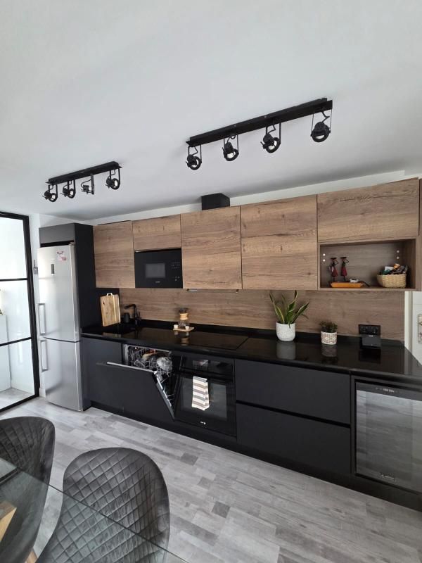 Cocina de Ático en venta en  Madrid Capital con Aire acondicionado, Calefacción y Jardín privado