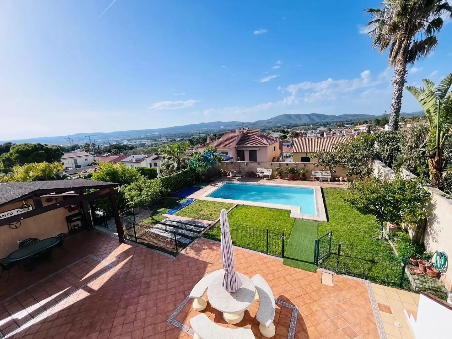 Swimming pool of Houses for sale in Sant Pere de Ribes  with Air Conditioner, Heating and Swimming Pool