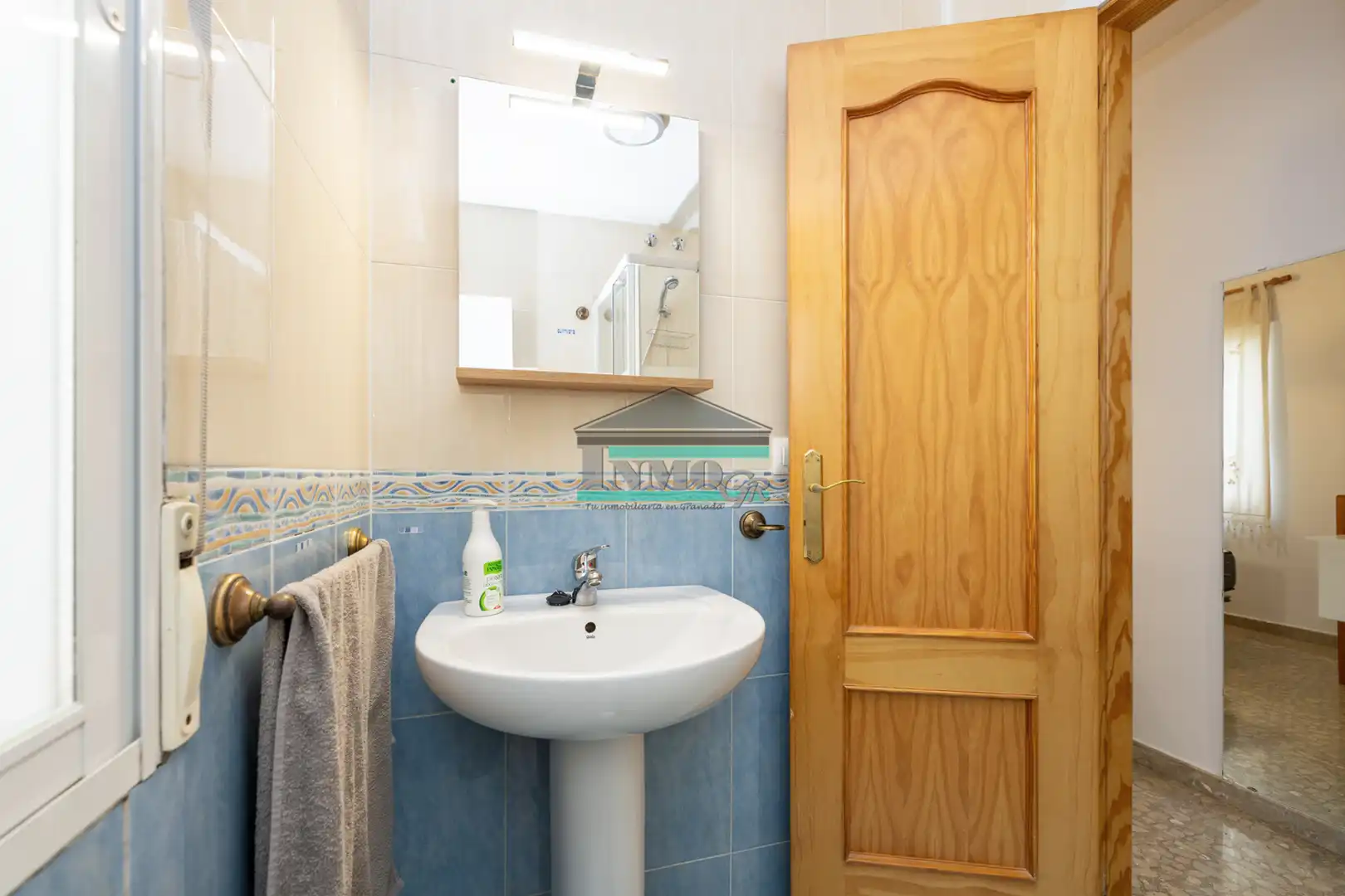 Baño de Piso en venta en Armilla con Aire acondicionado, Amueblado y Balcón