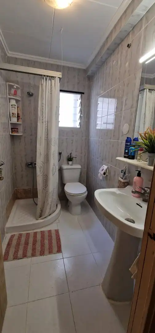 Baño de Piso en venta en Aldaia con Aire acondicionado, Trastero y Balcón