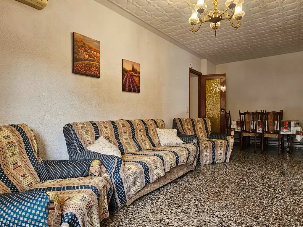 Sala de estar de Piso en venta en L'Eliana con Balcón y Internet