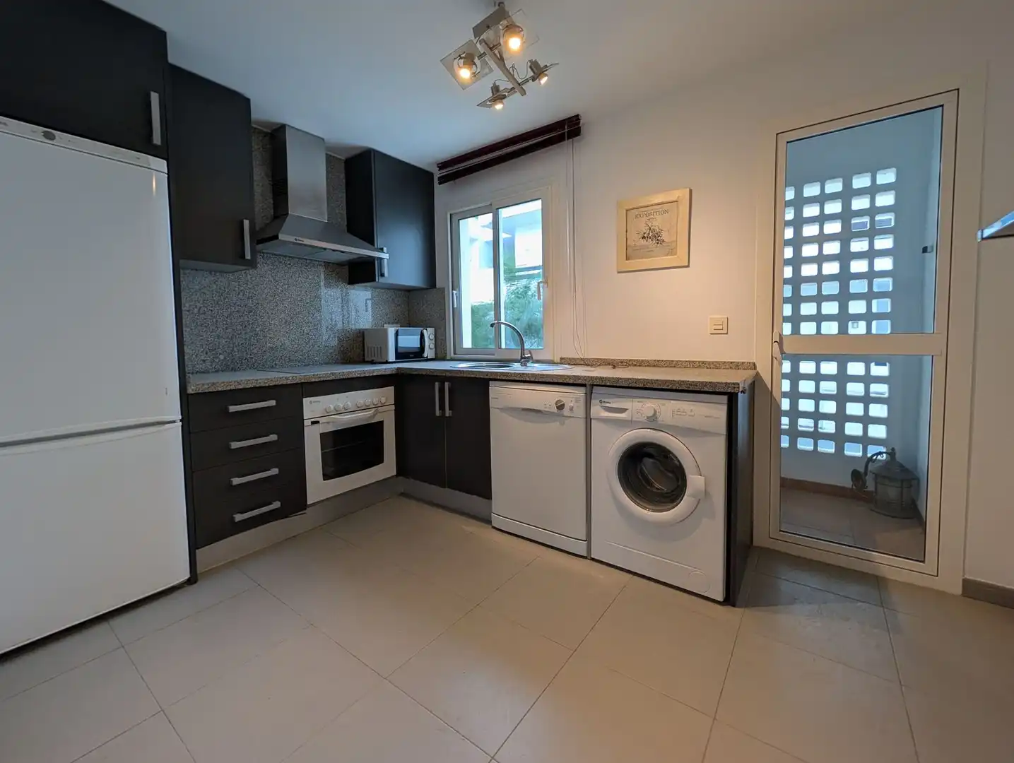Apartamento de alquiler en Villa Borghese, Valle Romano Golf