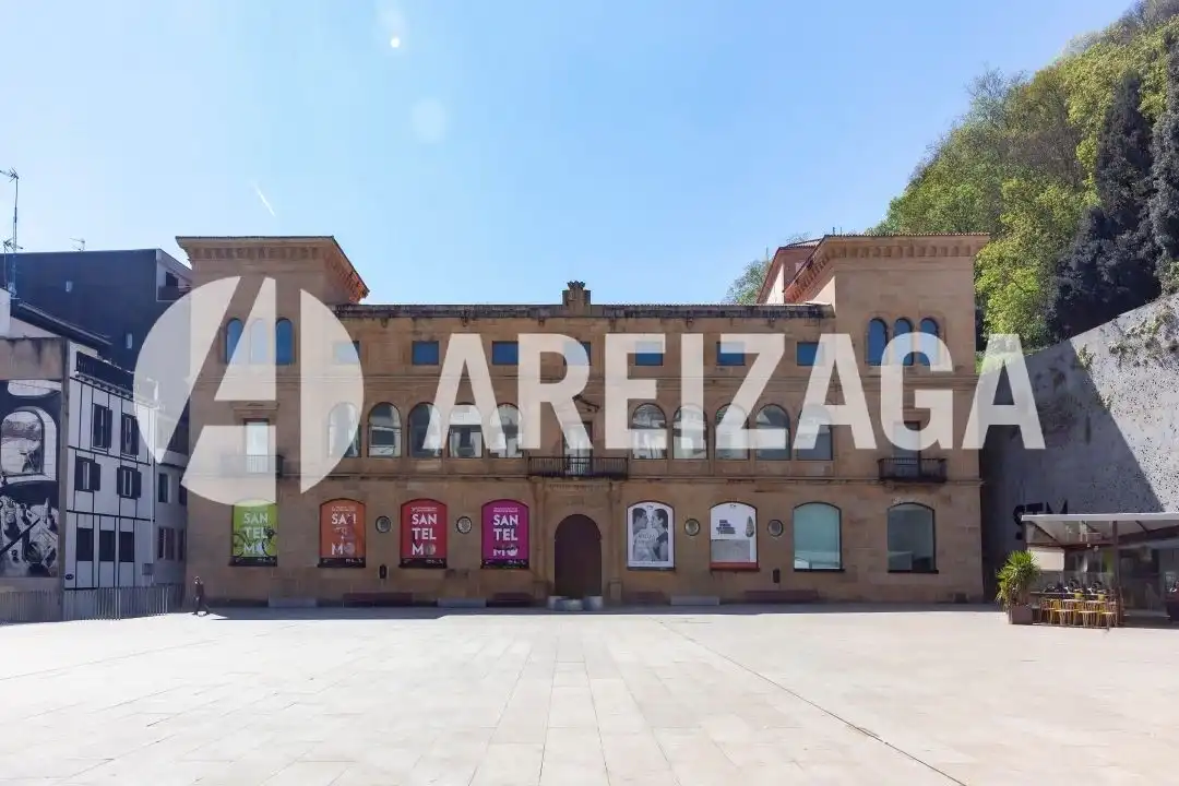 Vista exterior de Ático en venta en Donostia - San Sebastián  con Calefacción