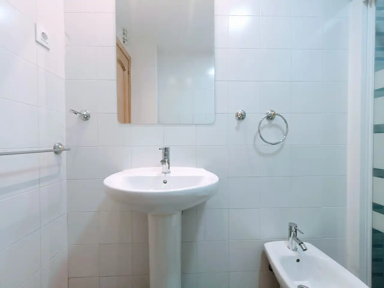 Baño de Piso de alquiler en Madrid con Aire acondicionado, Calefacción y Horno