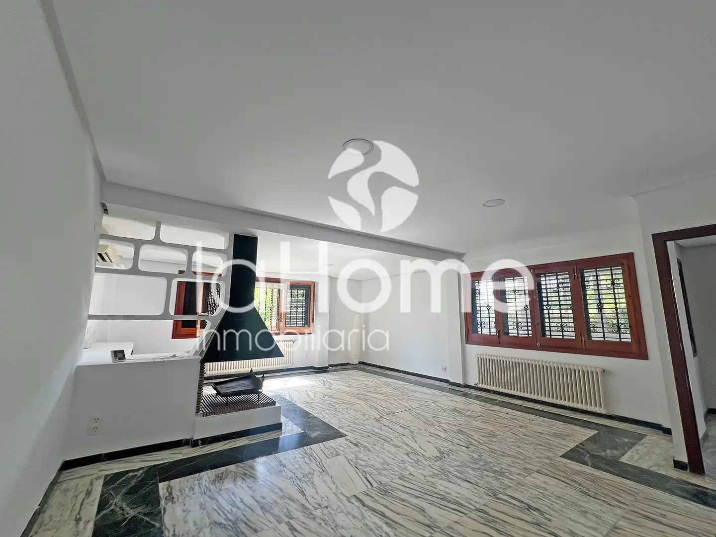 Casa o chalet de alquiler en Paterna con Aire acondicionado, Calefacción y Jardín privado