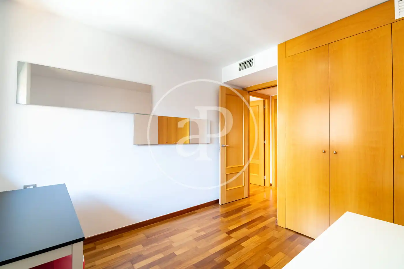 Schlafzimmer von Wohnung zur Miete in Barcelona mit Klimaanlage, Heizung und Möbliert