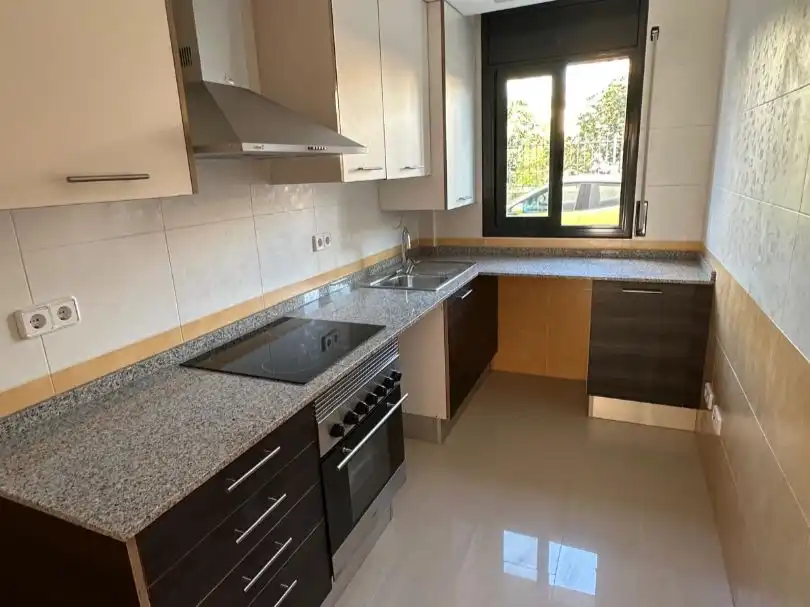 Kitchen of Flat for sale in Nulles, Tarragona