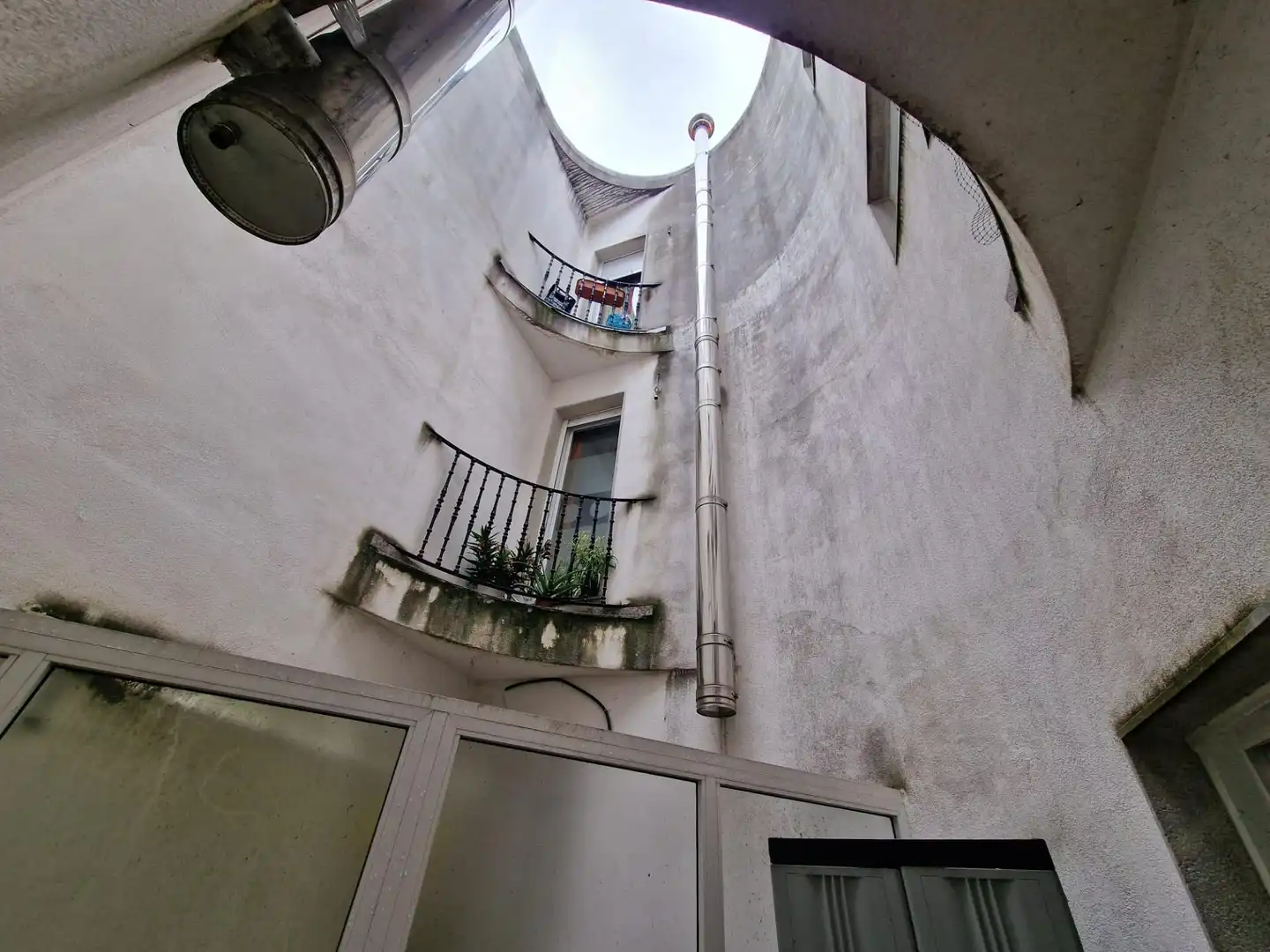 Terraza de Piso en venta en San Cibrao das Viñas con Calefacción, Parquet y Terraza