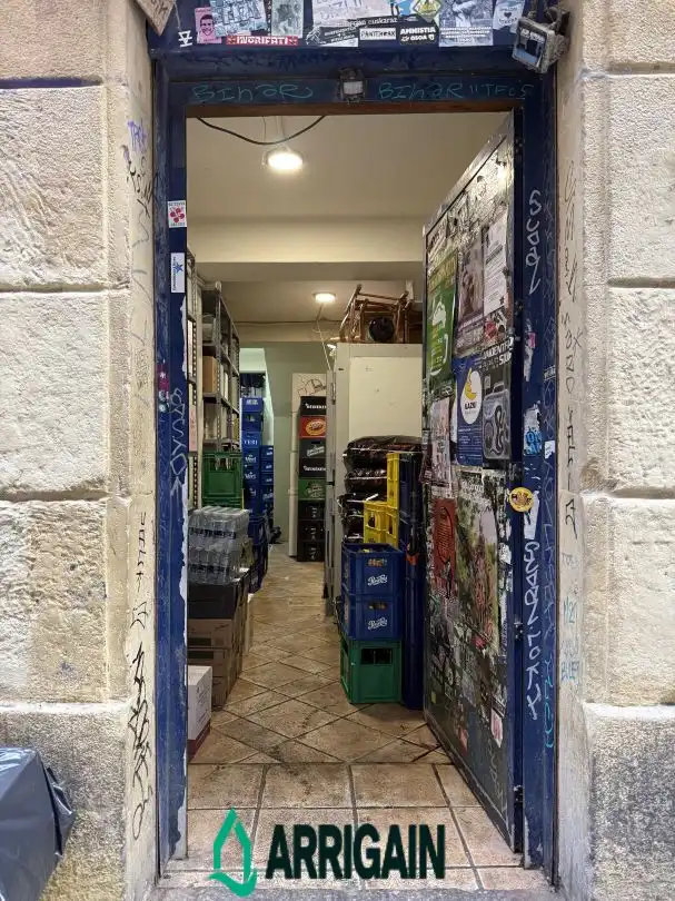 Local comercial en venda a Juan de Bilbao Kalea 10, imagen 3