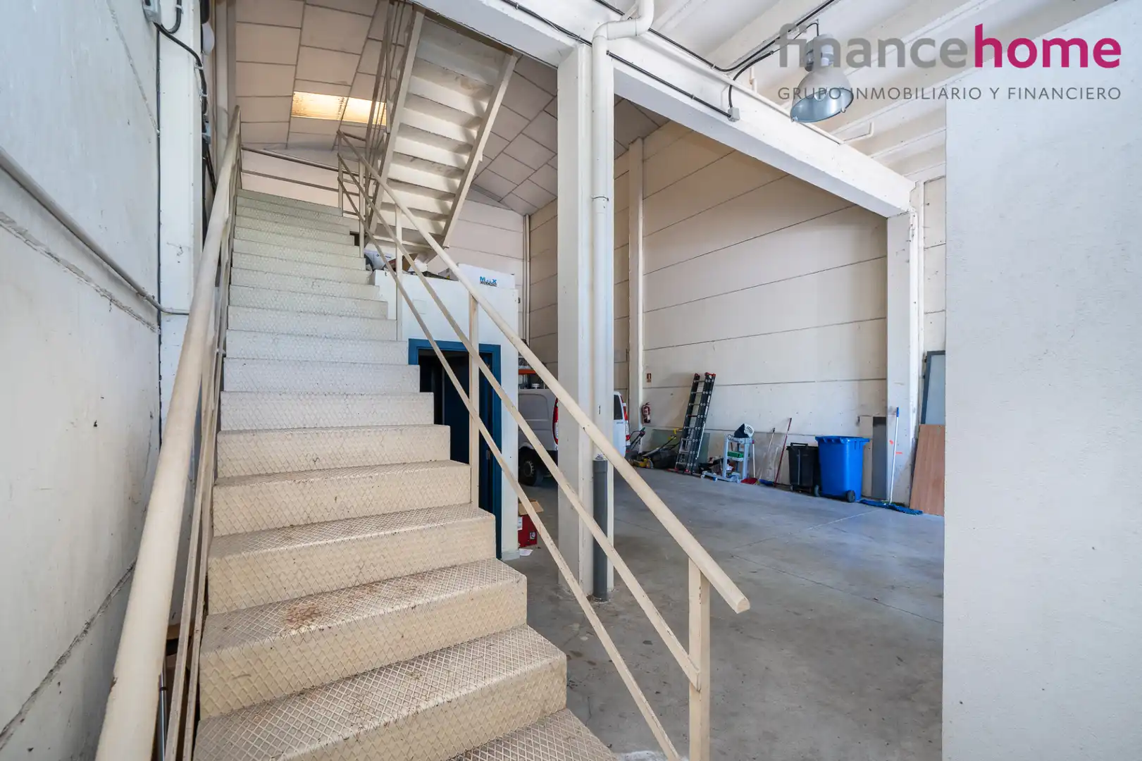 Industrial buildings for sale in Fuenlabrada  with Heating and Alarm