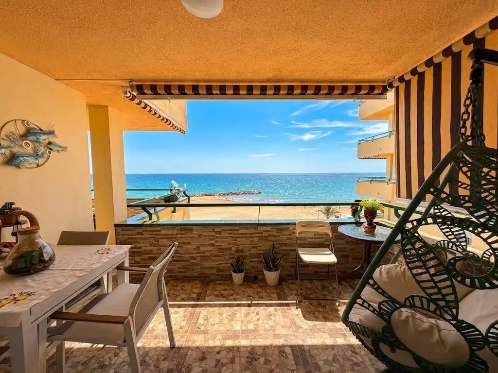 Terrasse von Wohnung zum Verkauf in Cunit mit Klimaanlage, Heizung und Terrasse